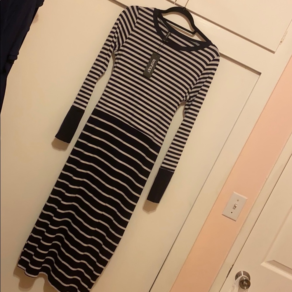 Long sleeve maxi dress